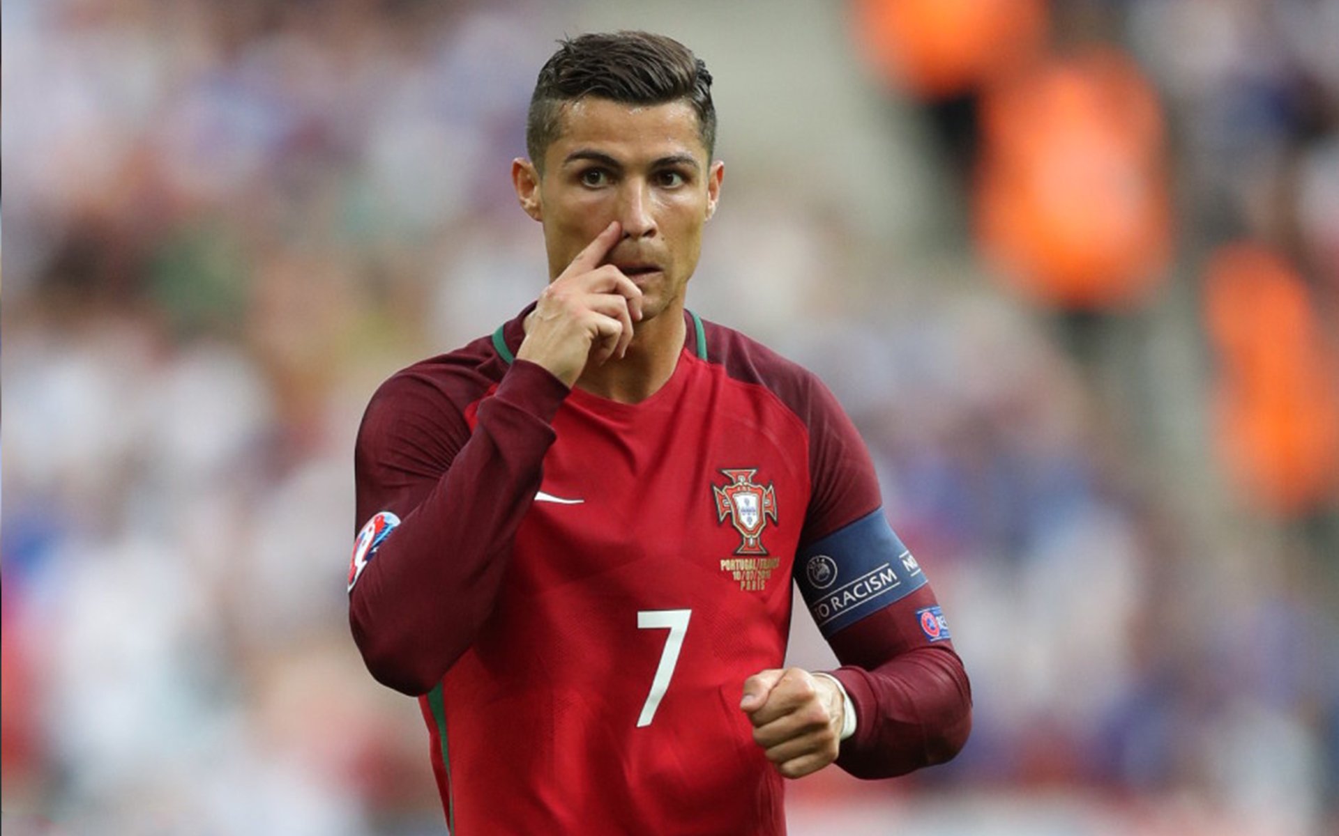 深圳队球员在比赛中展现出惊人表现，获得胜利，深圳队战绩